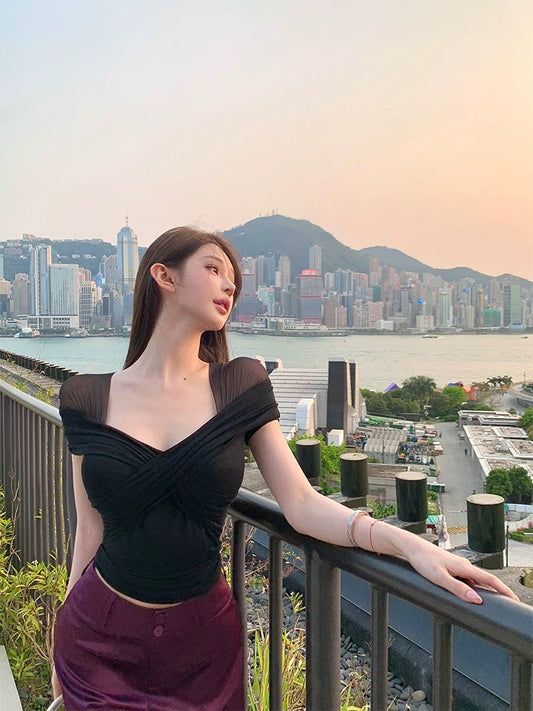 May. 盈盈月光 氣質慵懶性感肩頸線網紗一字領上衣 黑