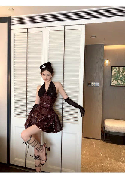 26Feb. 復古派對 V領掛脖亮片澎澎裙