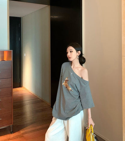 Jun. 哈嚕柯基修勾慵懶斜肩寬鬆上衣 灰