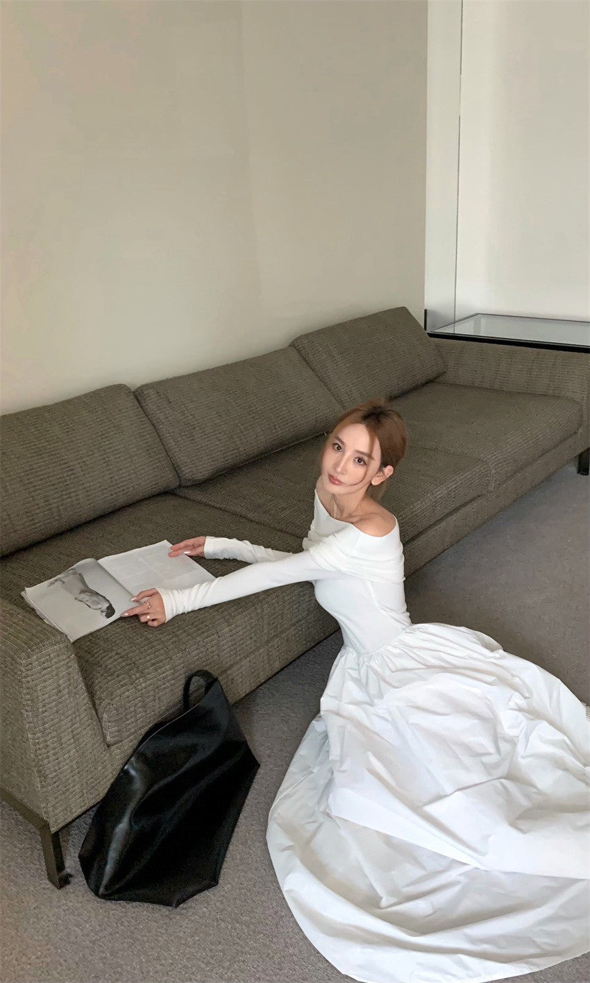 26Jan. 長期主義針織一字領拼接赫本連身裙 黑/白