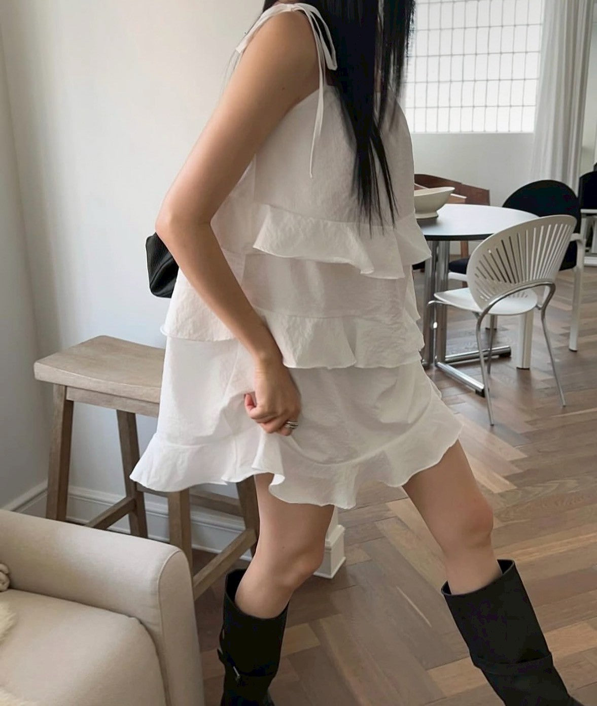 25Aug. 甜妹細肩蛋糕連身裙 杏/咖/純白