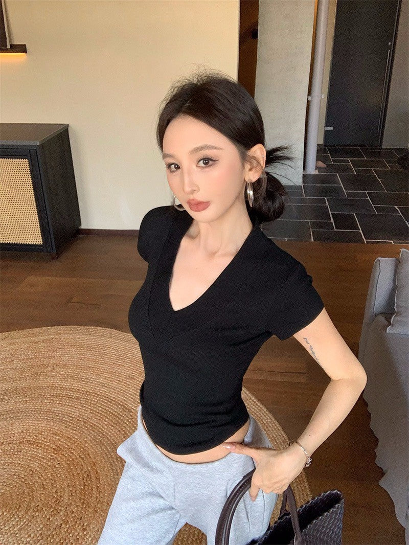 May. RO系列高腰休閒褲 必入V領顯瘦上衣 白/黑