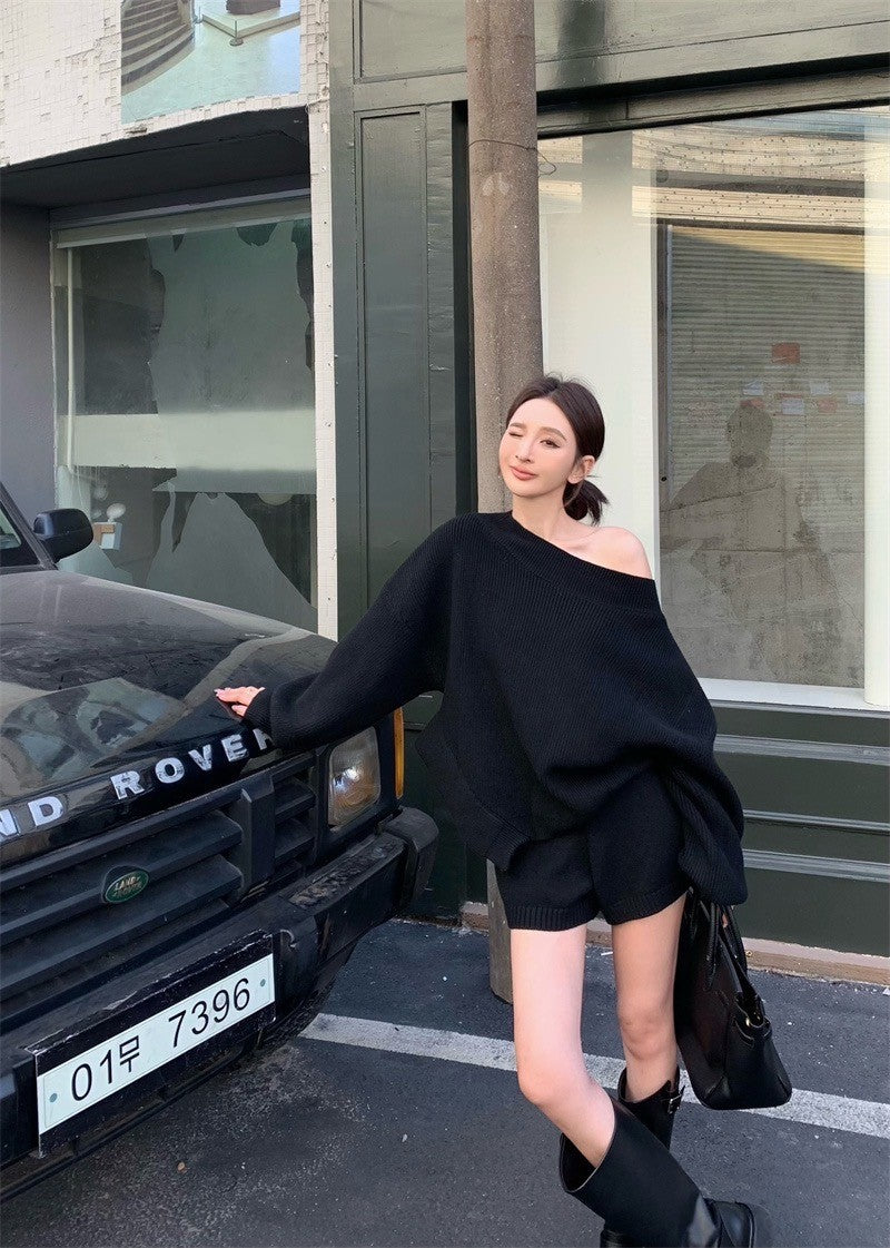 Apr. 美式慵懶 松露黑針織不規則上衣 短褲
