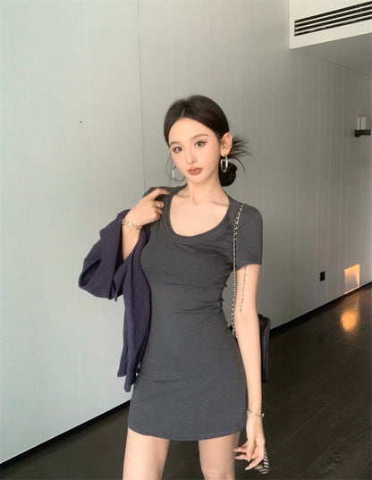 Jun. （加購優惠價）懶人出遊 U領顯瘦微收腰連身小短裙 淺灰/深灰