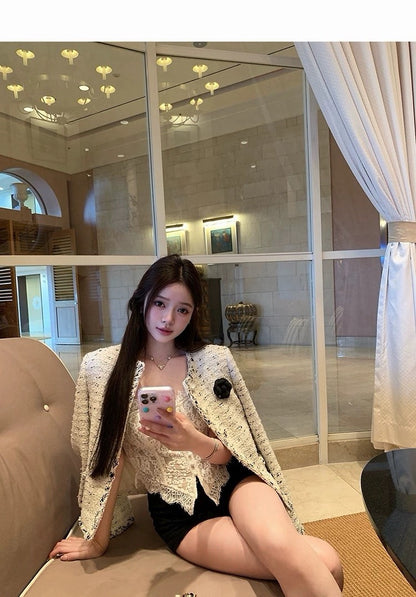 25Nov. 慢調巴黎香氛千金白粗呢小香外套