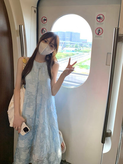 Aug. 飄逸仙女 刺繡花天空藍雪片連身裙