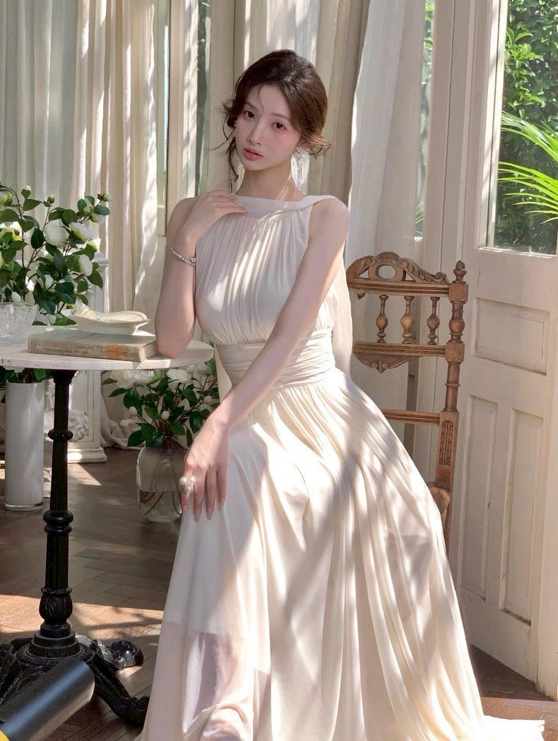 25Aug. 志玲姐姐氣質繆思收腰長洋裝 米白