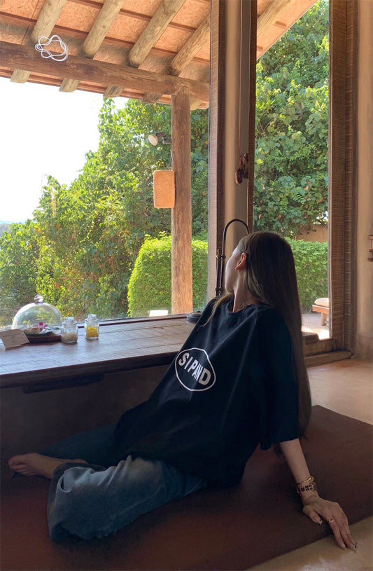 May. 寬鬆簡約棉質字母T恤 黑