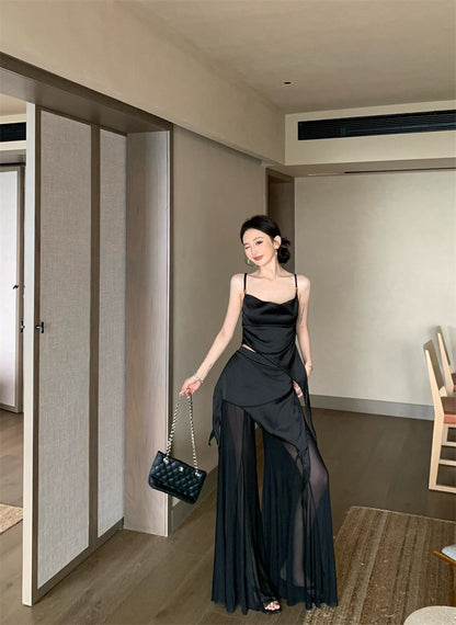 May. 黑天鵝晚宴 辣妹金釦緞面背心套裝