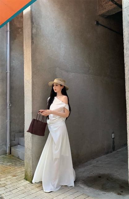 25Aug. 設計師款高雅斜肩上衣不規則剪裁裙套裝