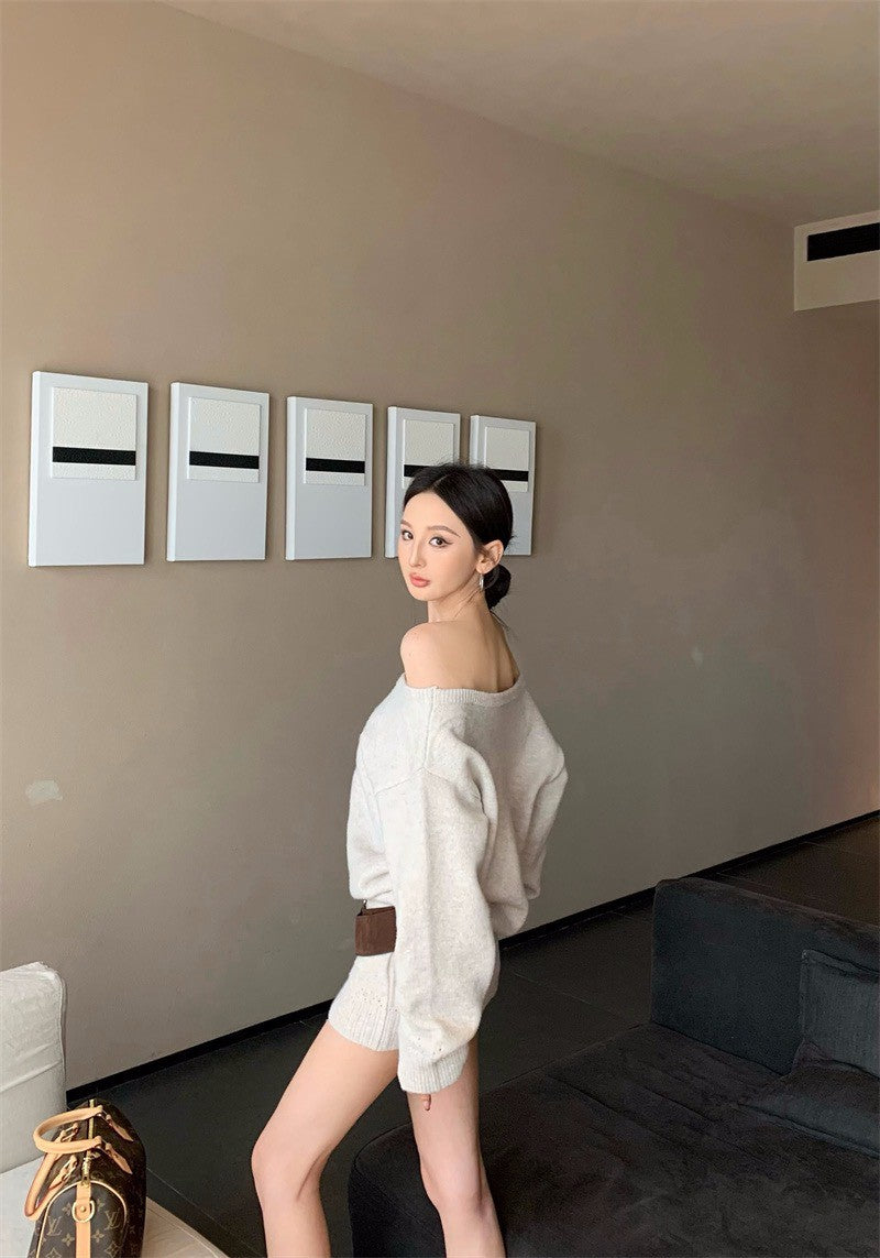 26Jan. 溫柔復古一字領連身針織裙套裝 灰/杏