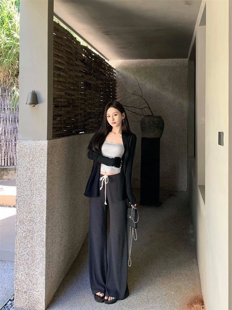 25Nov. 百搭休閒純色灰色背心 黑色針織外套