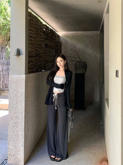 25Nov. 百搭休閒純色灰色背心 黑色針織外套