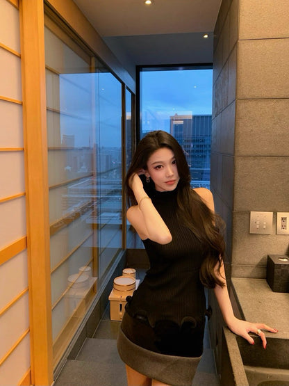 26Jan. Fend*申有娜同款花瓣擺針織背心 白/黑