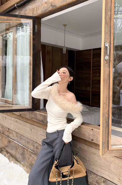 26Jan. 香肩反叛一字領毛毛長袖上衣 杏