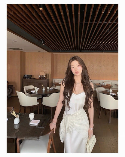 26Feb. 云珀謐光大女主針織披肩罩衫連身裙套裝 白/卡其