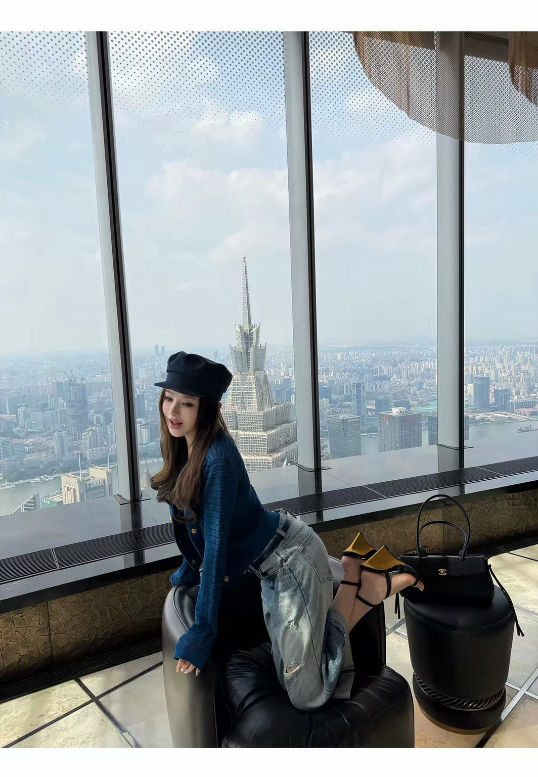 26Sep. 復古金扣縷空針織圓領外套 藍