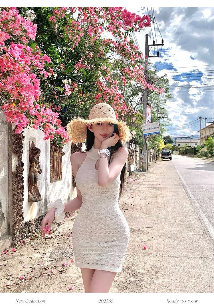 25Jul. 夏樹白梔顯瘦掛脖杏色肌理針織裙