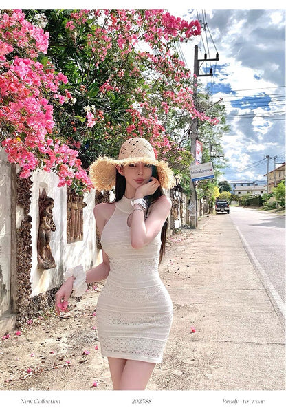 25Jul. 夏樹白梔顯瘦掛脖杏色肌理針織裙
