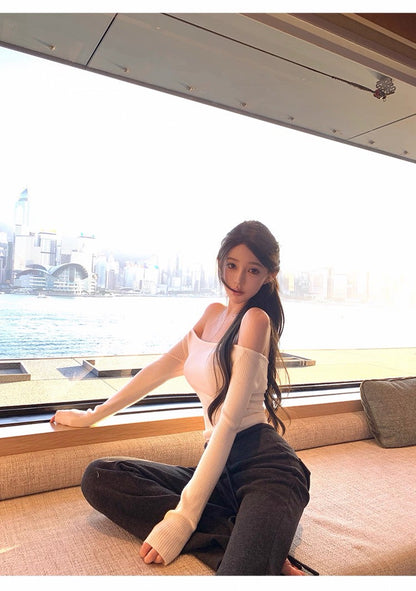 25Dec. 純慾特調 冬款豎坑高彈一字領上衣 白/黑