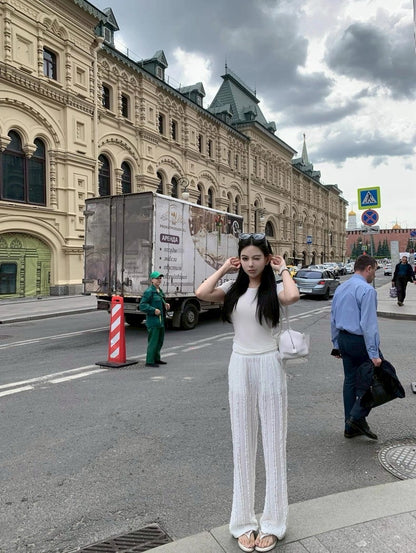 25Aug. arman*俐落圓領正肩針織上衣 白/黑