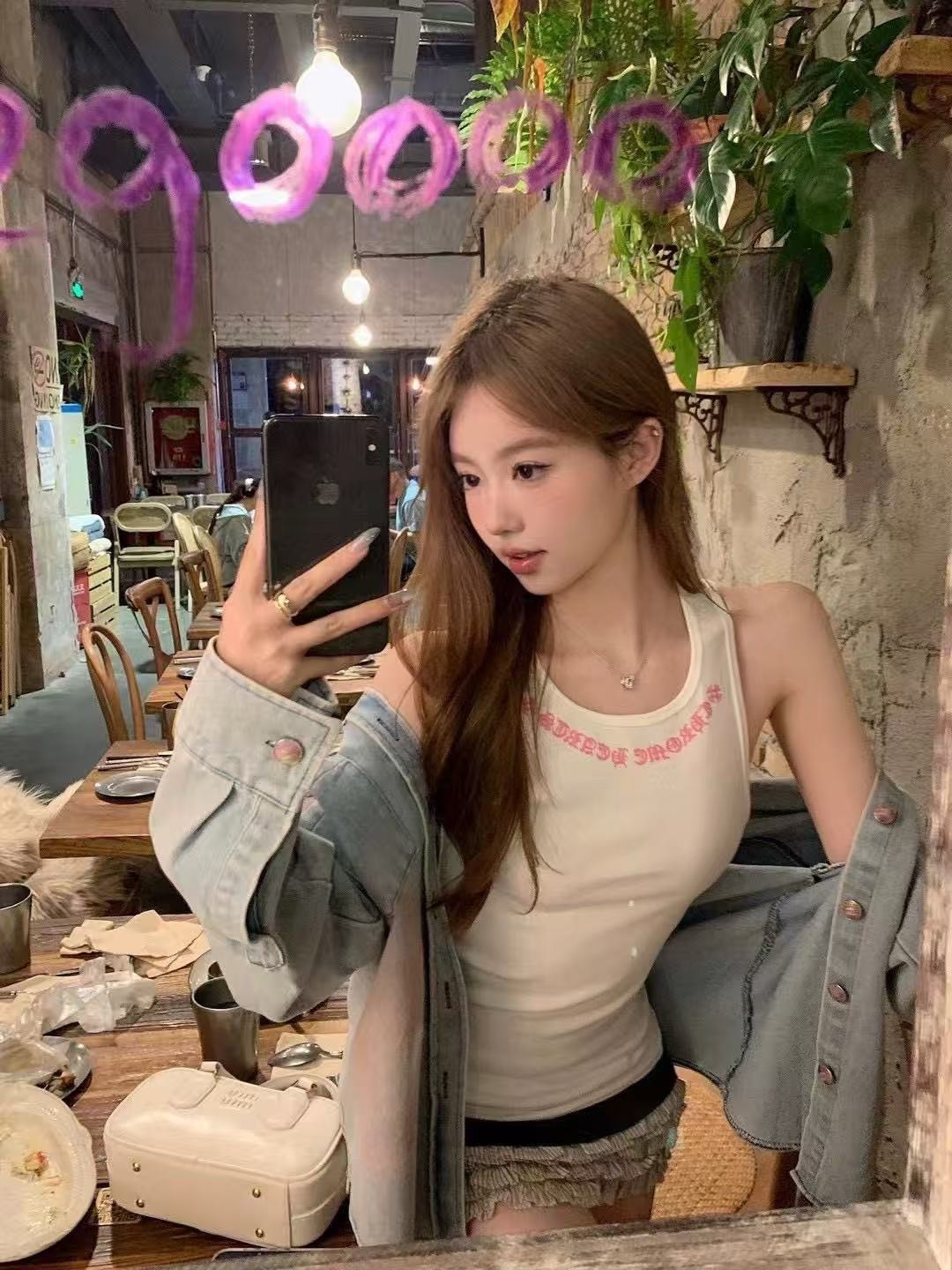 May. 反骨辣妹 梵文印花buff棉質背心 雙色可疊穿 粉/白/黃