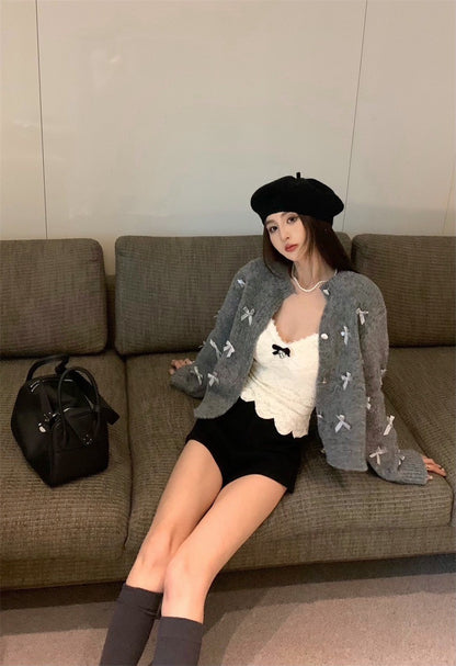 Feb. 萬年不敗 手工縫製蝴蝶結排扣圓領外套 黑/灰