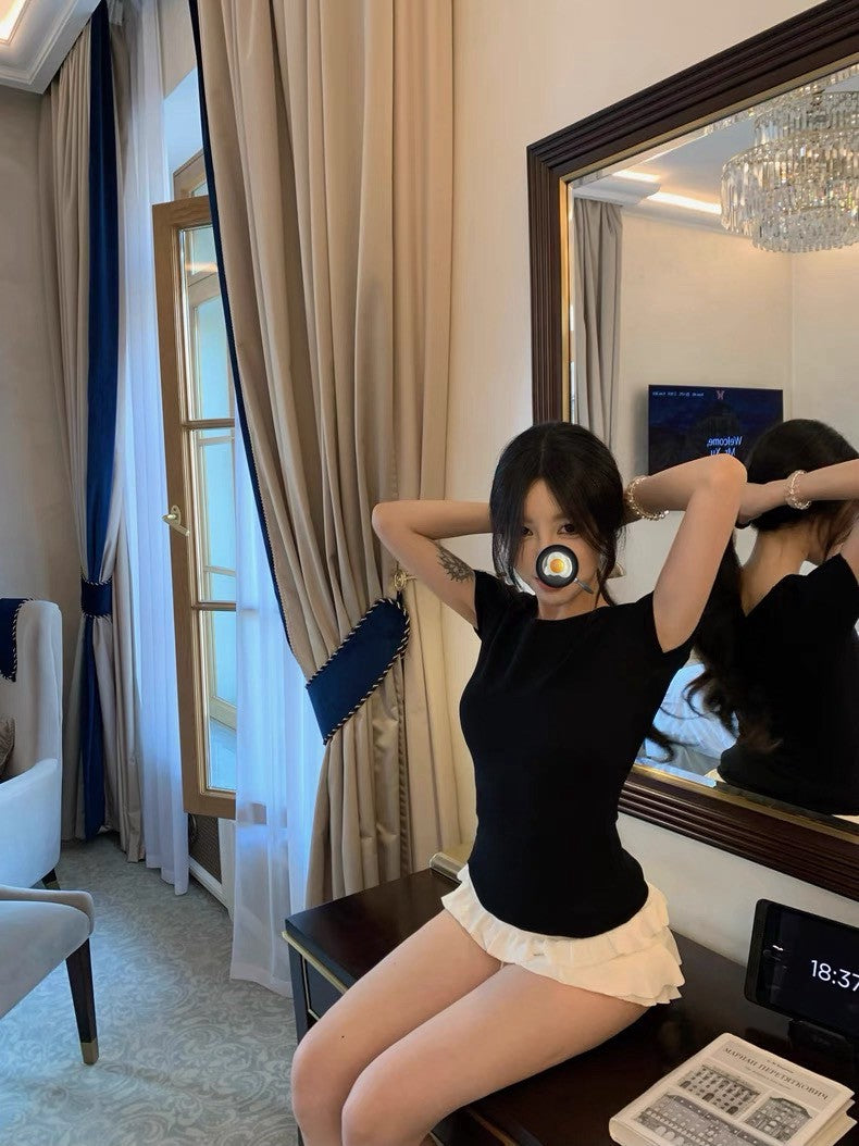 25Aug. arman*俐落圓領正肩針織上衣 白/黑