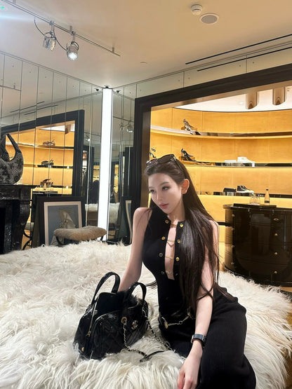 26Jan. 性感雙排金釦小巴鏈條背心 黑