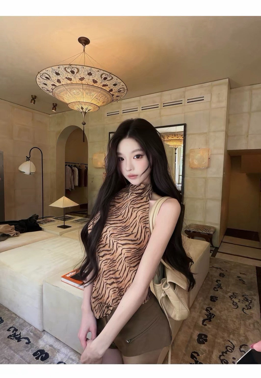 26Sep. 西部辣妹 極短不曝光雙拉鏈低腰短褲