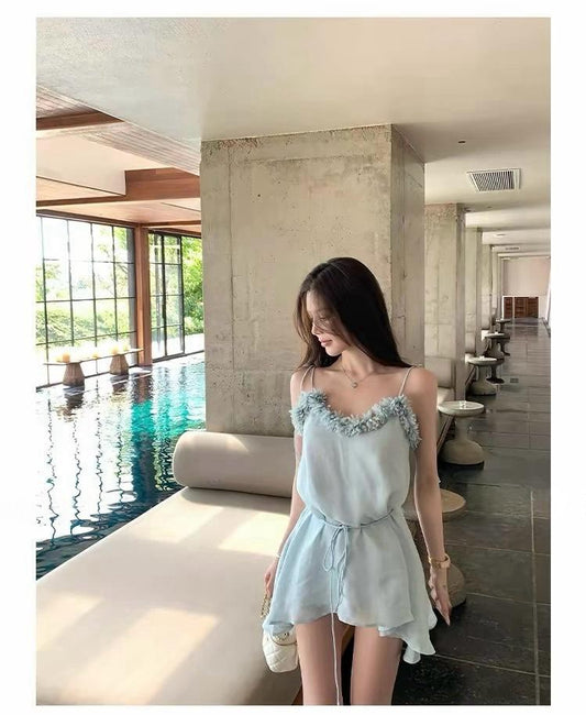 26Jul. 天鵝湖萦麻花辮純慾垂感連身裙 藍