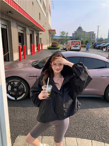 Jun. 美式寬鬆輕薄防曬連帽工裝外套 黑色