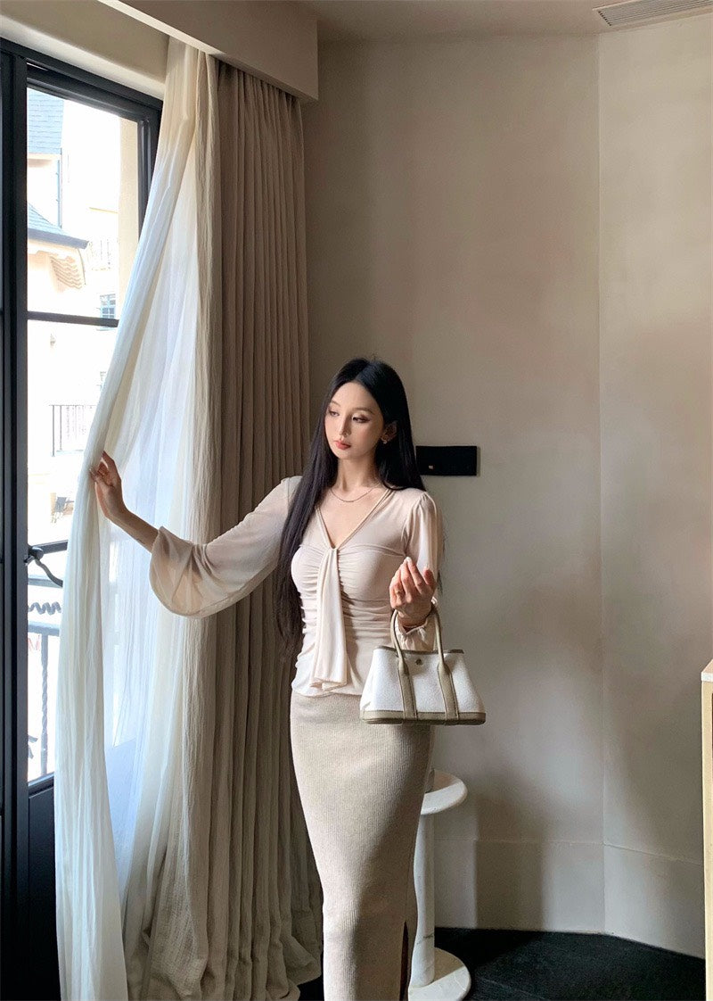 25Nov. 溫柔褶皺V領純欲天花板上衣 針織裙