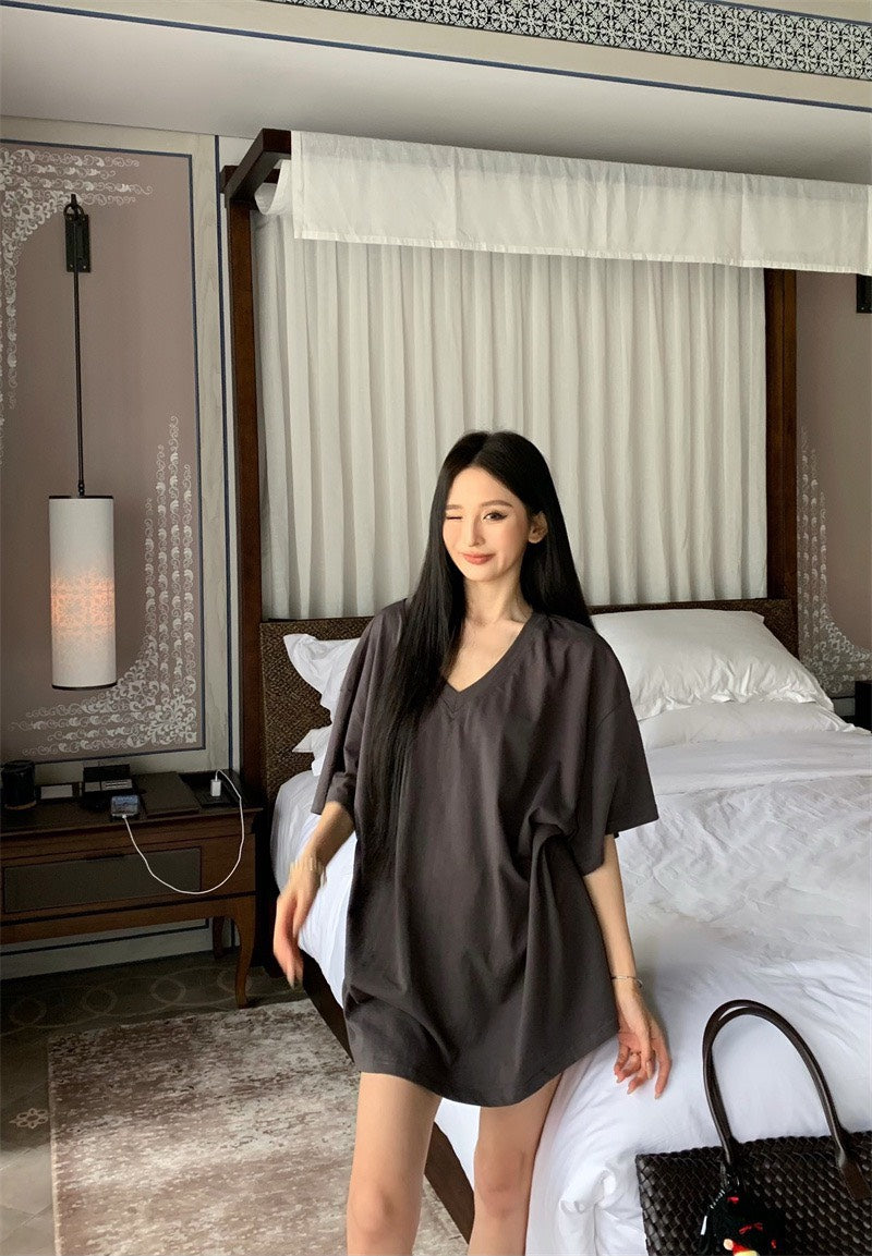 Jun. 在家舒適穿美式寬鬆中長款短袖上衣 灰