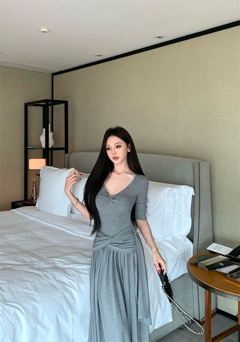 25Aug. 簡約韓系V領褶皺紙片連身裙 灰