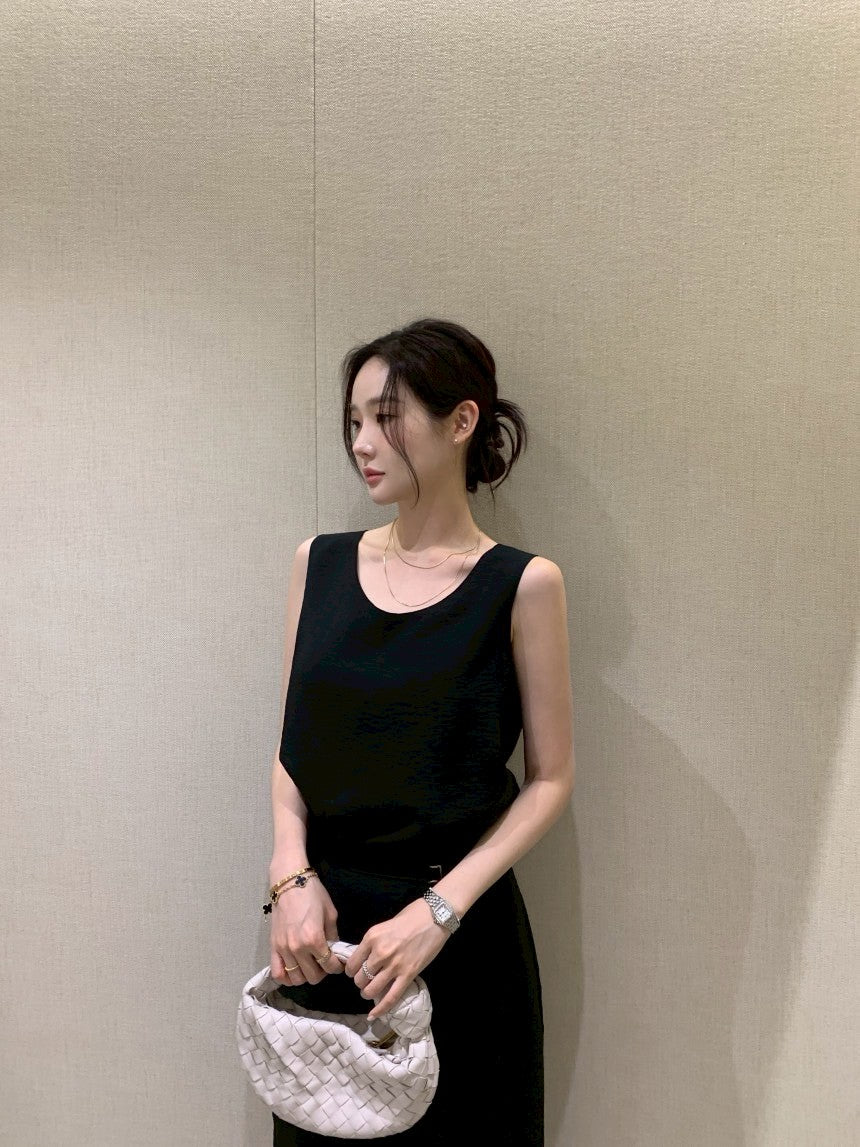 25Aug. 溫柔chic圓領背心半身裙套裝 米白/黑