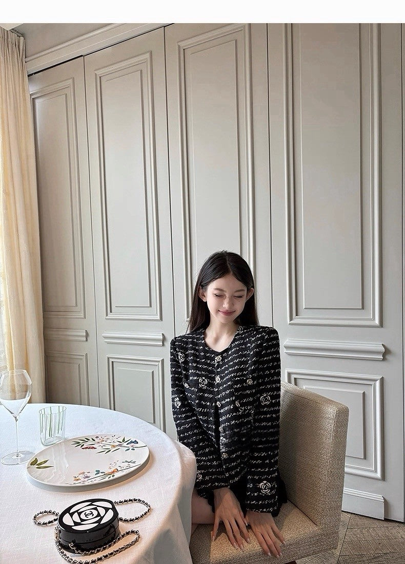 25Dec. 貝夢德memory手工山茶花刺繡粗呢外套 黑