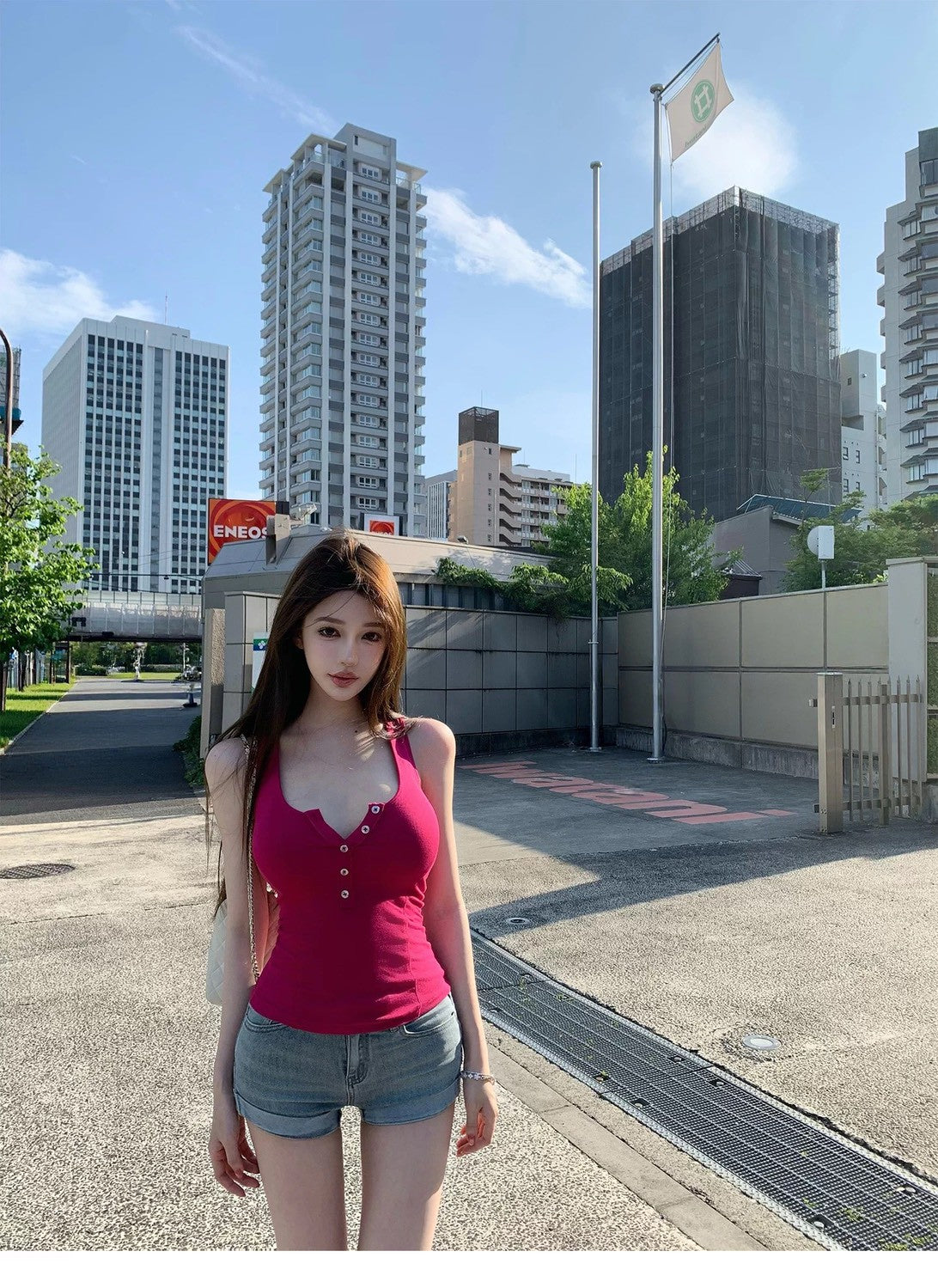 26Jun. 美式亨利 辣妹鈕扣U領背心 桃粉/黑