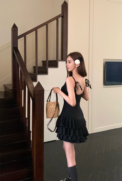 Jun. 俏麗佳人 黑色蝴蝶結綁帶赫本澎澎連身裙