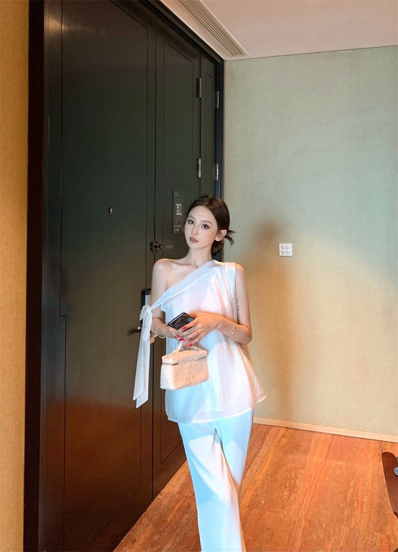 25Sep. 白天使斜肩綁帶上衣 白色休閒褲