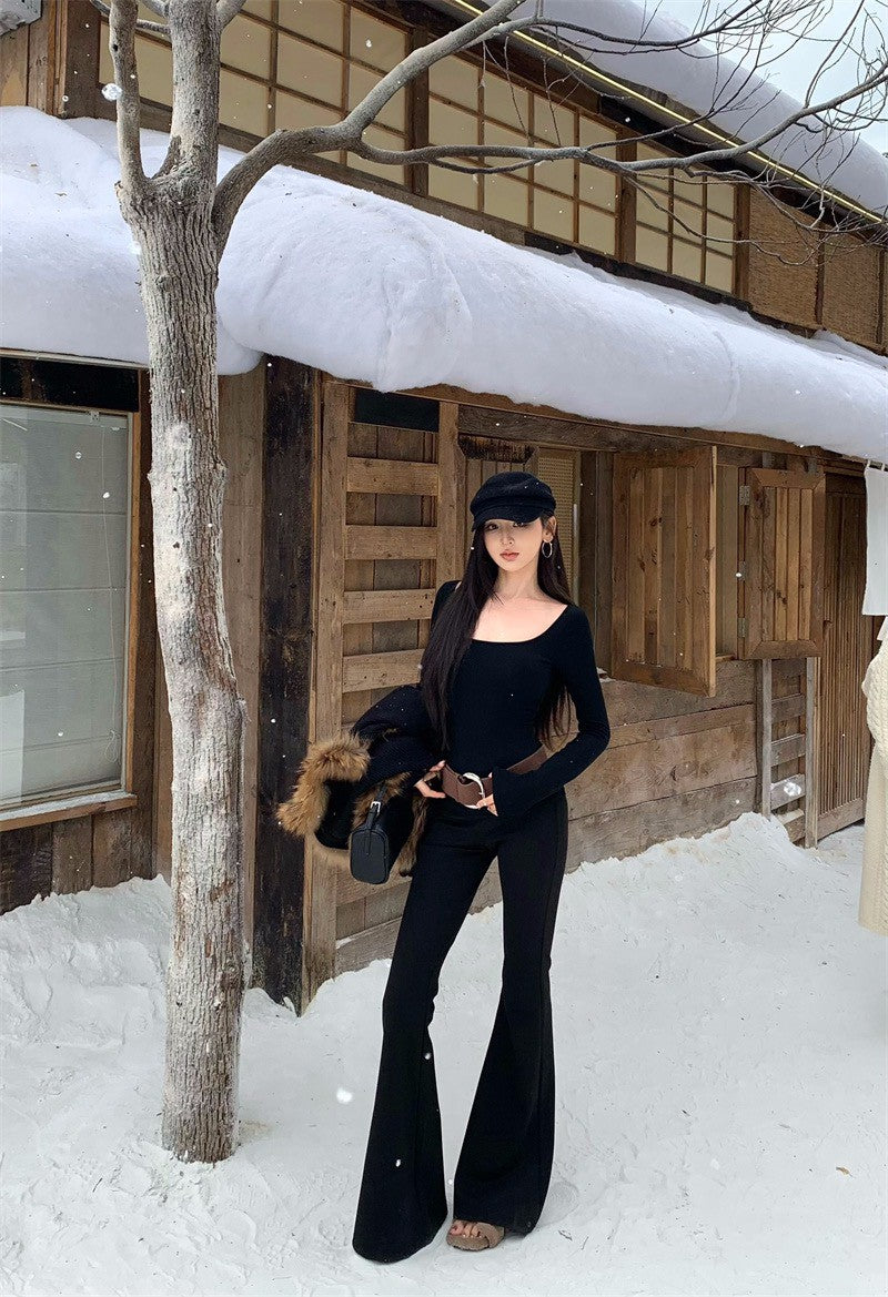 25Dec. 貴女Alpha蝙蝠袖毛毛外套 帶胸墊U領上衣 黑