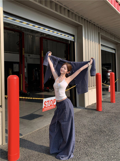 Jun. 奶藍泡芙休閒輕氧格紋襯衫 同花紋休閒褲 深藍格紋