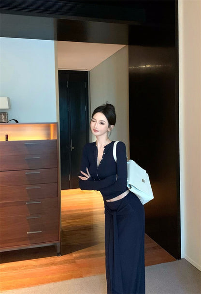 25Nov. 基礎休閒排扣上衣綁帶垂墜半身裙套裝 藍/深灰