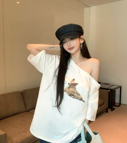 Jun. 哈嚕柯基修勾慵懶斜肩寬鬆上衣 白
