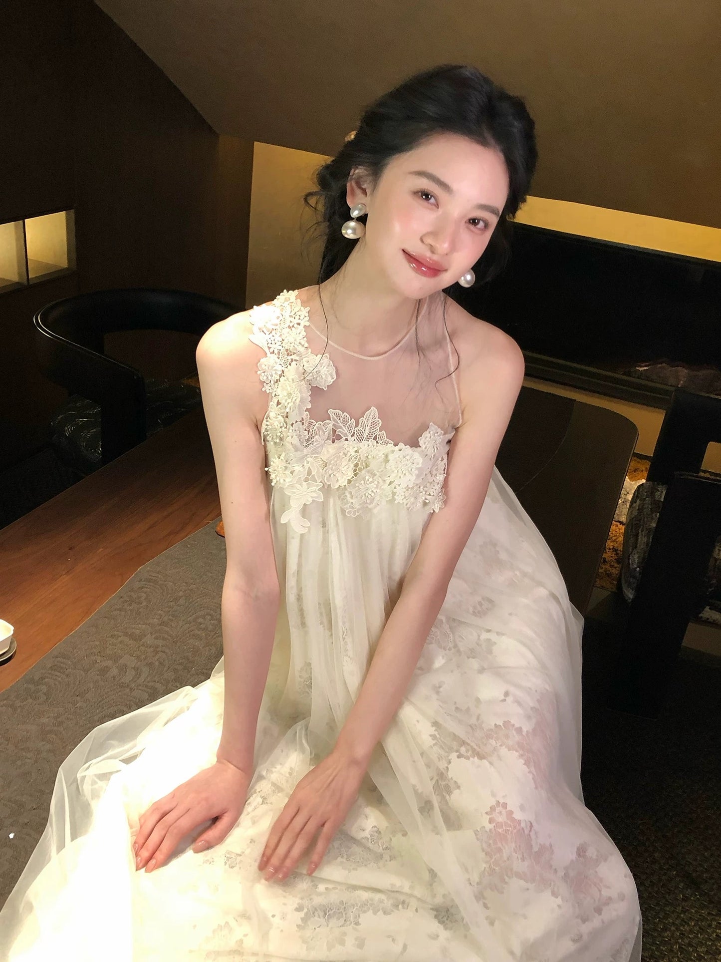 26Apr. 花滿枝 氣質手工繡花細紗連身裙 杏
