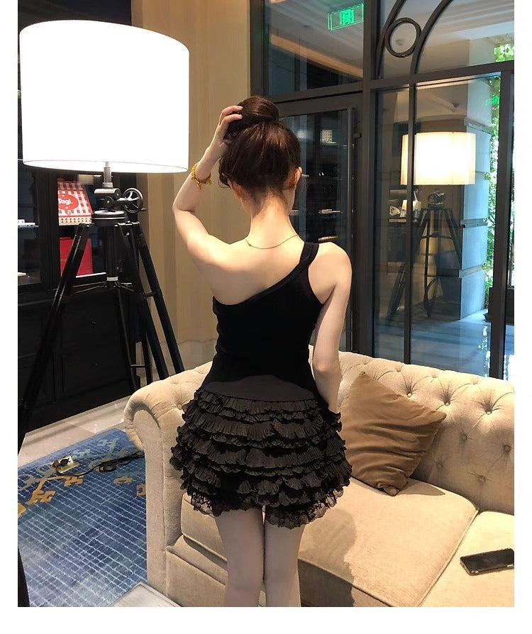 25Oct. 撩係甜心不對稱單肩蝴蝶結針織背心 黑