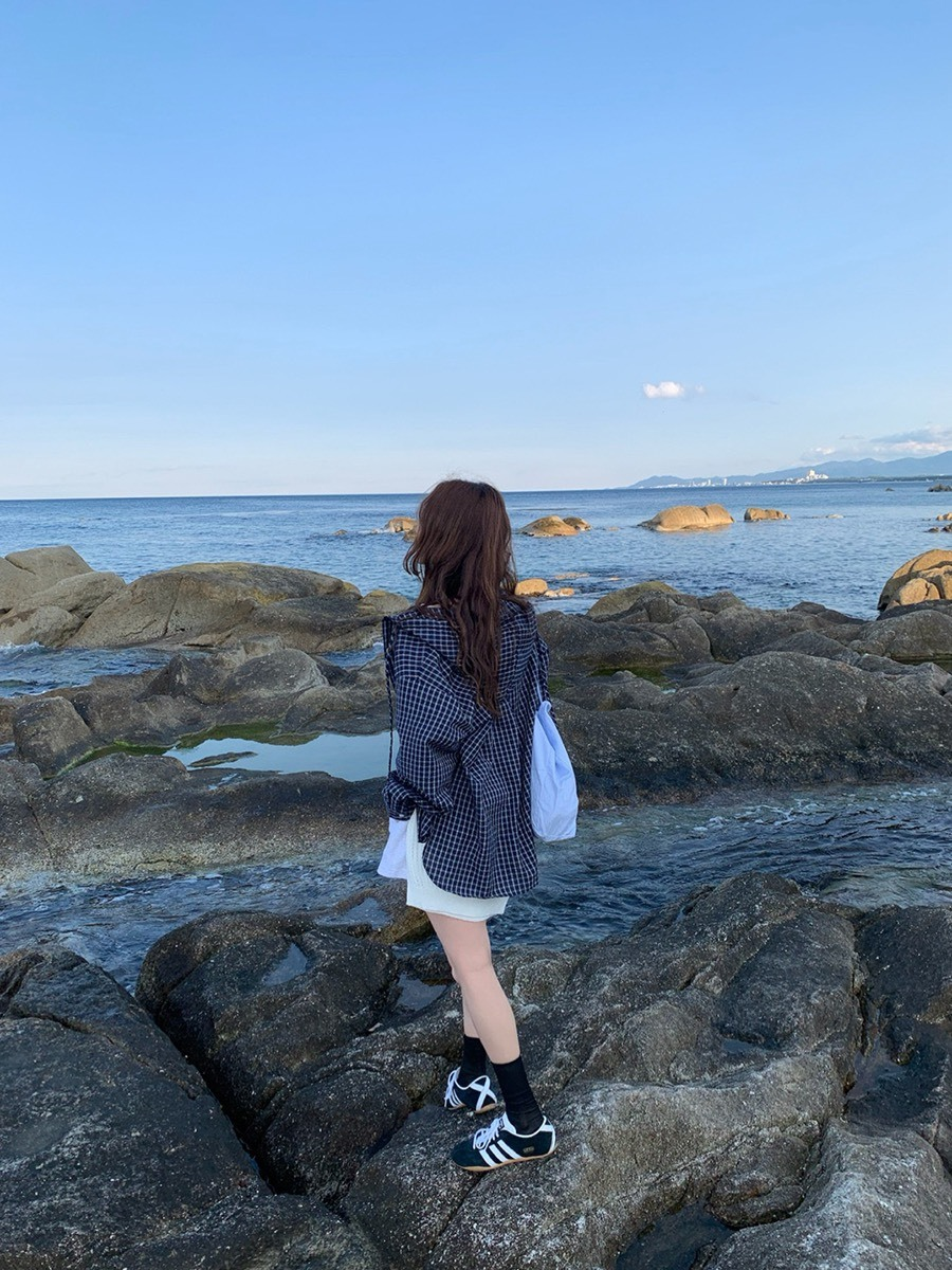 25Oct. 復古韓妞 撞色格紋連帽襯衫外套 淺藍/深藍