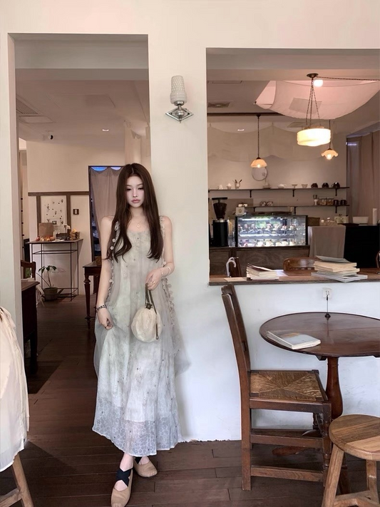 25Oct. “愛神信箋”花蝶定色定染飄帶連身紗裙 灰