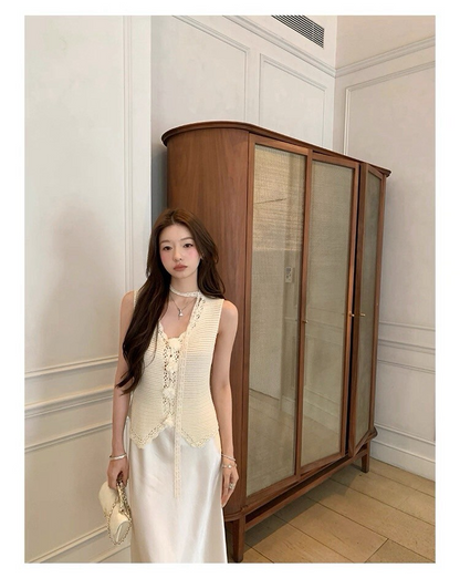 25Oct. 回頭率密碼韓系薄款針織飄帶背心 杏