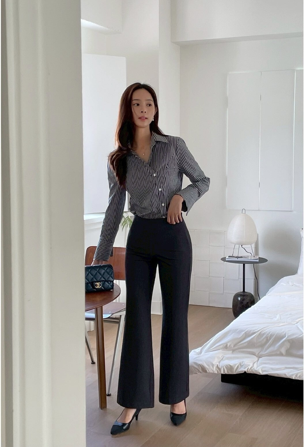 25Sep. 韓Chic簡約不規則側扣條紋襯衫 黑